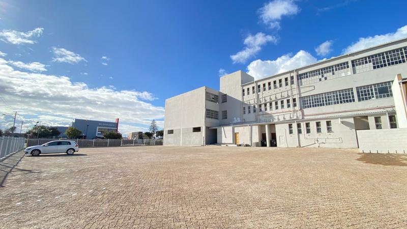 To Let commercial Property for Rent in Maitland Western Cape